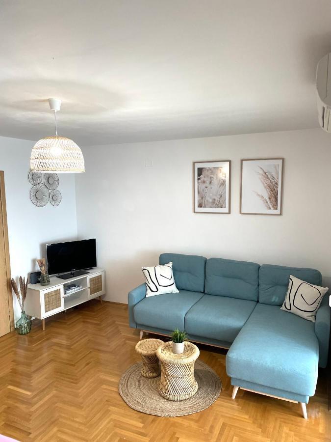 Dalmatino Apartmán *
